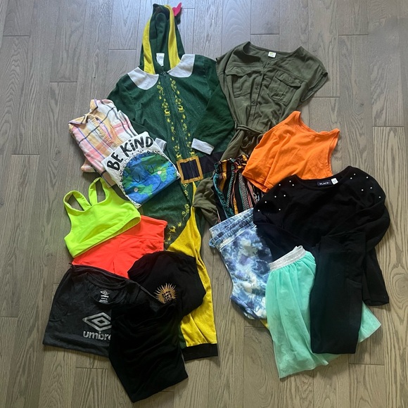 Bundle of Girls (size Medium) Clothes - 15 items! - Picture 1 of 5